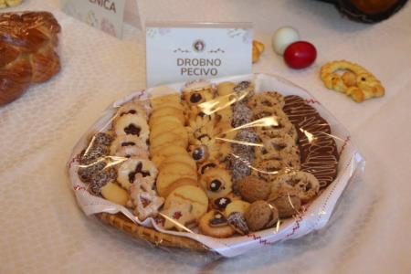 velikonocne_dobrote_mojca_znidarsic035